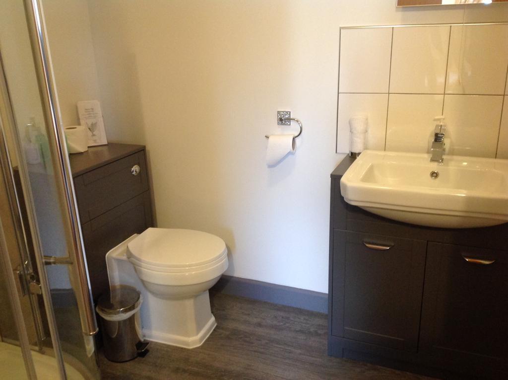 Dunroamin Self-Catering Apartment アビーモア エクステリア 写真