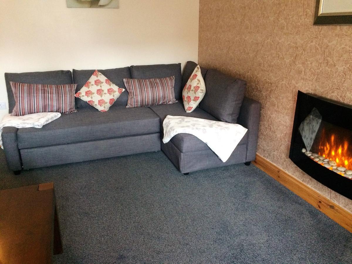 Dunroamin Self-Catering Apartment アビーモア エクステリア 写真
