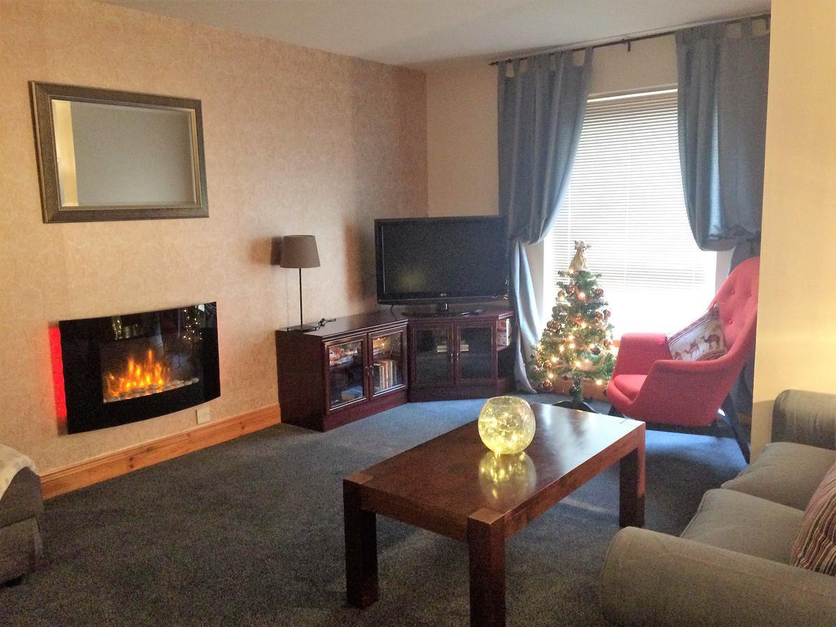Dunroamin Self-Catering Apartment アビーモア エクステリア 写真