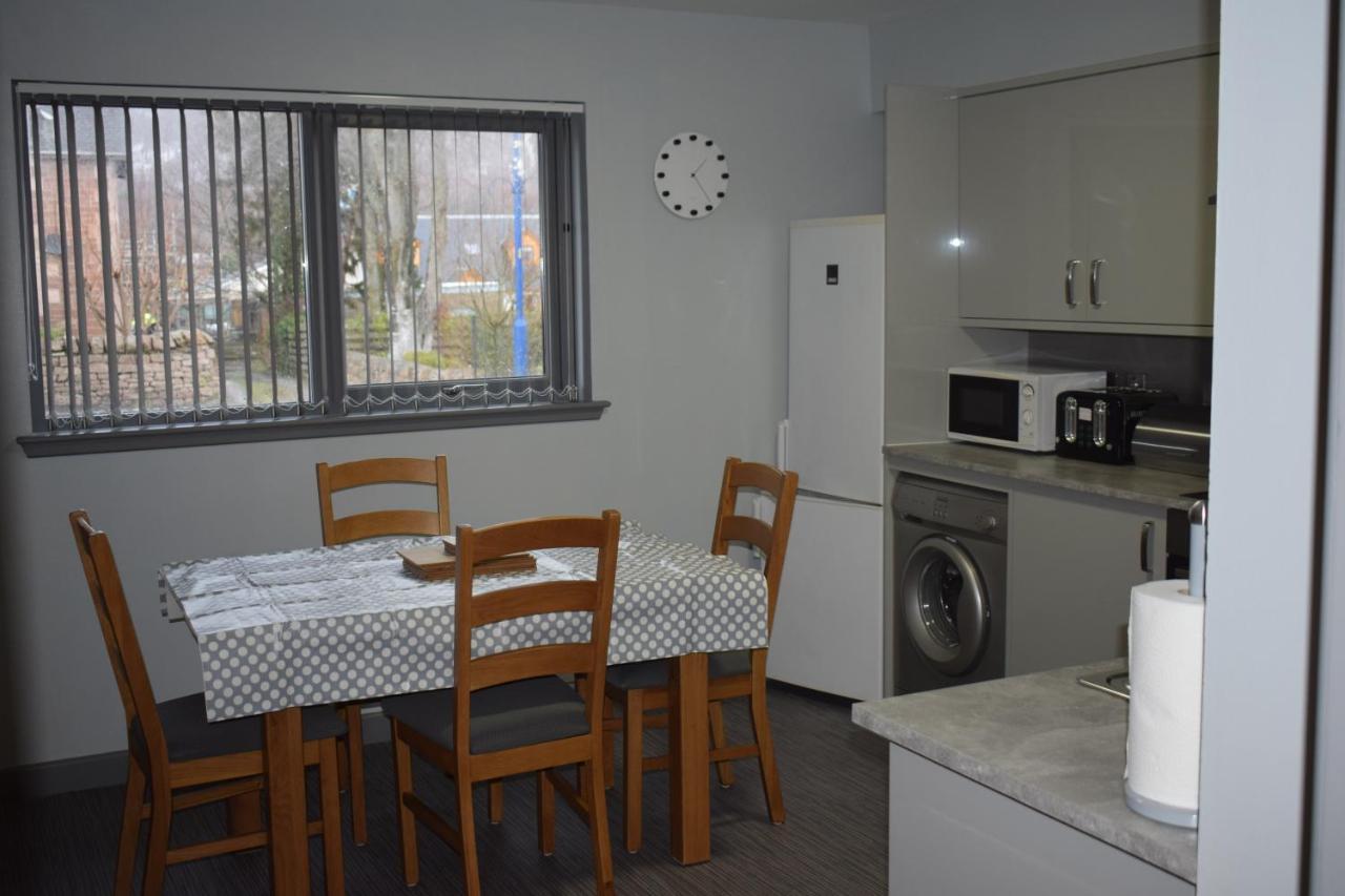 Dunroamin Self-Catering Apartment アビーモア エクステリア 写真
