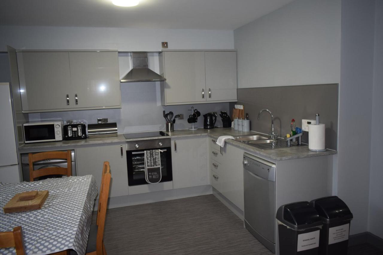 Dunroamin Self-Catering Apartment アビーモア エクステリア 写真